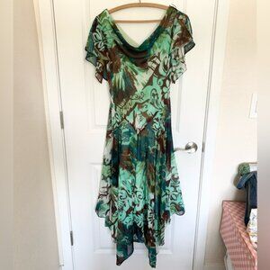 🩷5/$25🩷Robbie Bee Asymmetrical Dress in Green and Brown